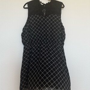 Black and White Sleeveless Dress with Lace Detail